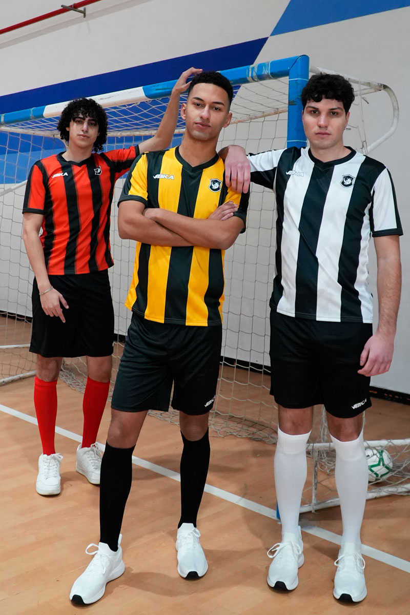 Futbol, Equipaciones a tu medida